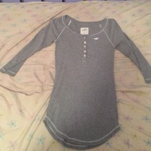 3 quarter shirt from Hollister