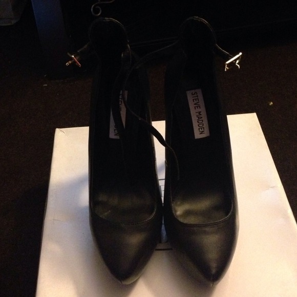 Steve Madden high heels - Picture 3 of 4