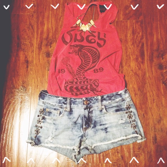 American Eagle shorts!