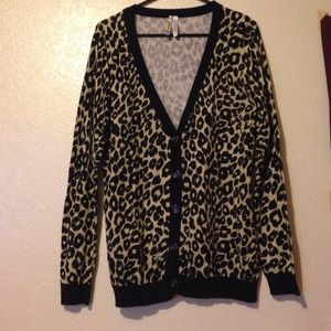 Cheetah print cardigan size l