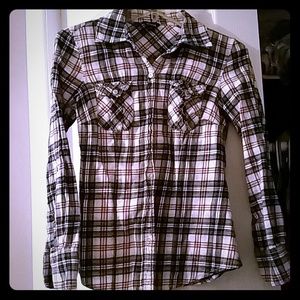 Guess plaids shirt in red, black, white color