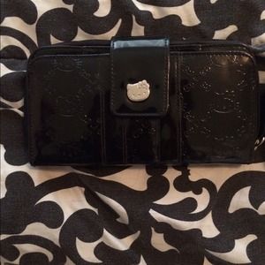 Hello kitty black wallet