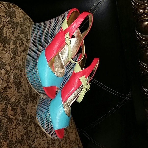 Shoes
