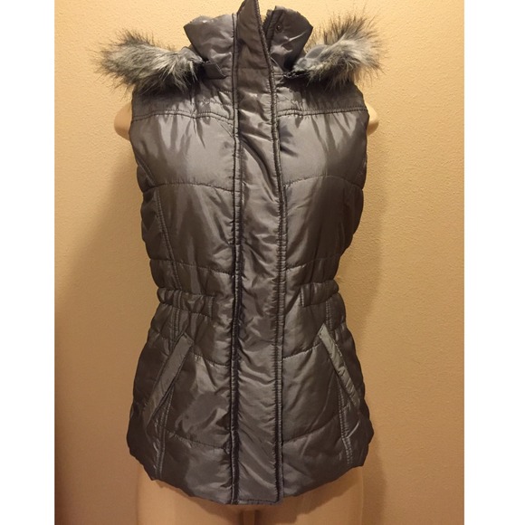 New York & Company Jackets & Blazers - New York & Co Silver Puffer Vest