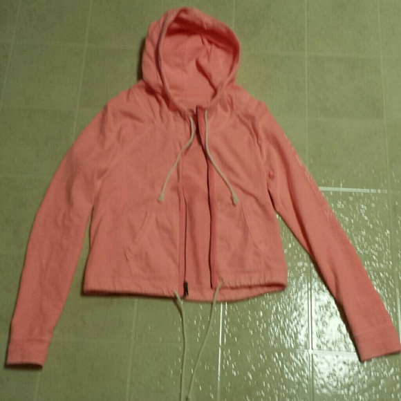 American Eagle Bright Pink Sweatshirt