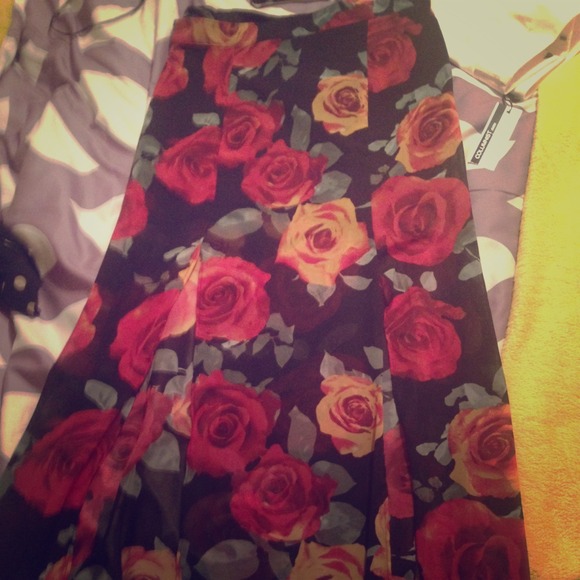 Forever 21 long skirt!!