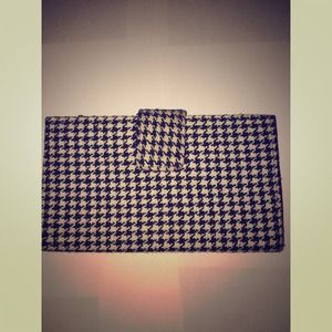 houndstooth wallet