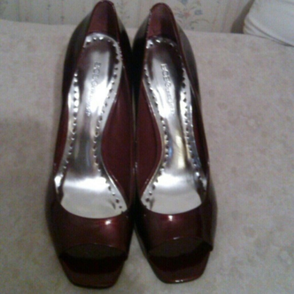Beautiful BCBG Peep Toe. 👠 NWOT