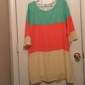 3/4 Sleeve Color Block Dress & Chevron Dress
