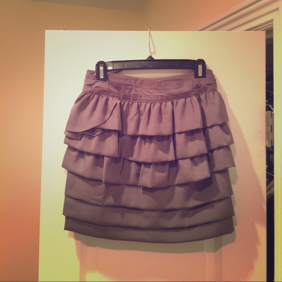 Grey ruffle skirt
