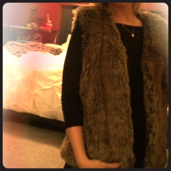 fur vest