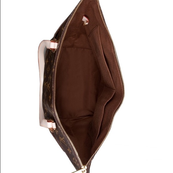 Louis Vuitton Totally GM - Picture 2 of 4