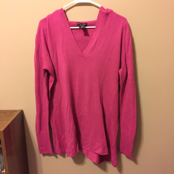 Hooded Pink Knit + Green Striped Sweater Bundle