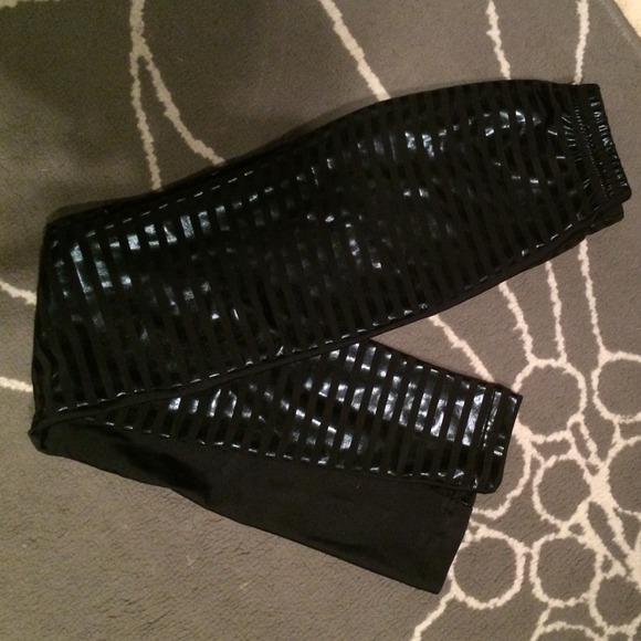 American Apparel Pants - American apparel black leggings