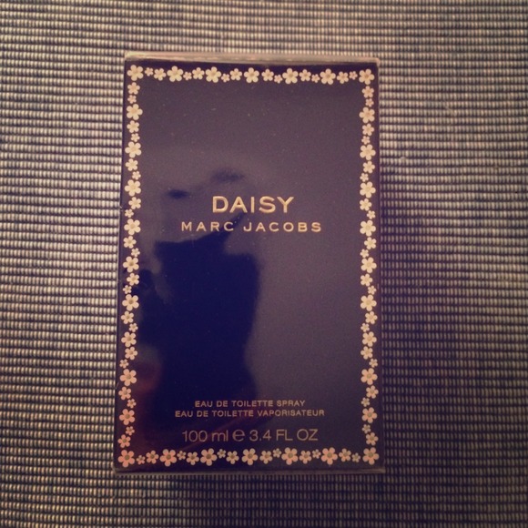 Daisy by Marc Jacobs Perfume