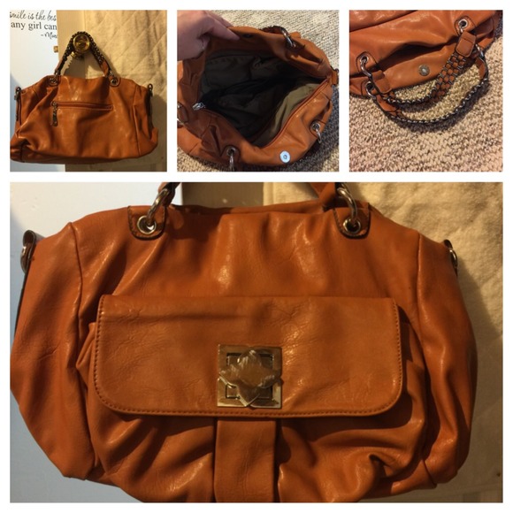 Purse from Shoe Dazzle.