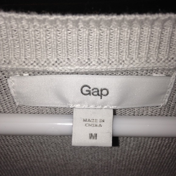 Gap Ruffle Sweater - Picture 2 of 3
