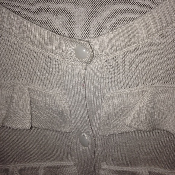 Gap Ruffle Sweater - Picture 3 of 3