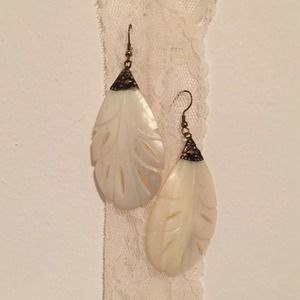 Shell earrings