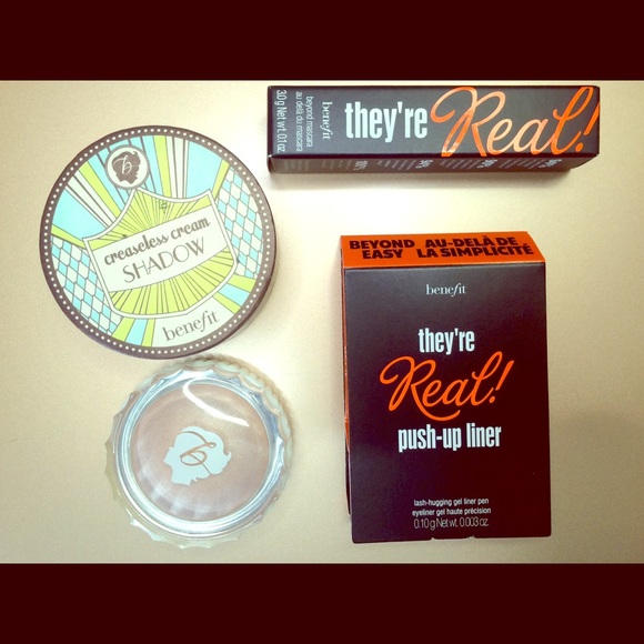 Benefit Cosmetics Goodies!!!