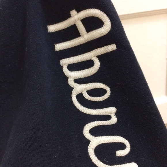 Abercrombie dark navy pants - Picture 3 of 4