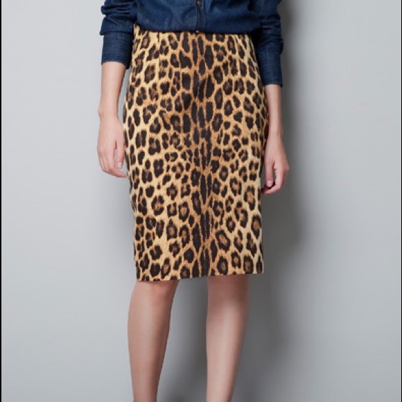 Zara Dresses & Skirts - Zara Basic leopard pencil skirt