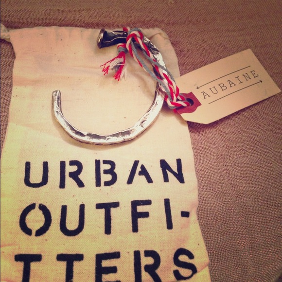 Urban Outfitters Jewelry - NWT Urban Outfitters Aubaine Silver Nail Cuff