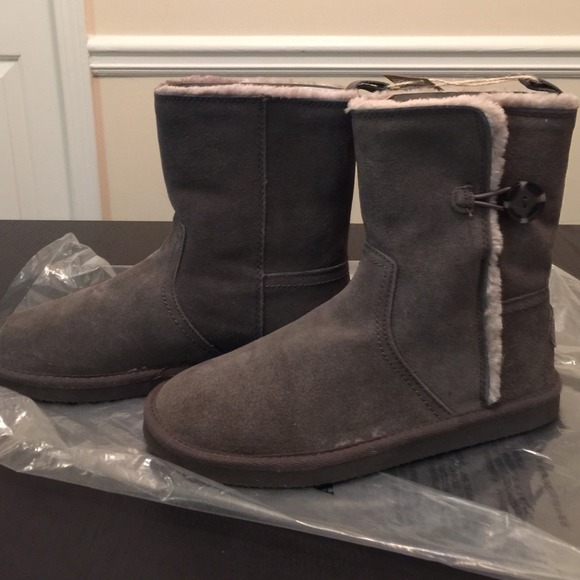 aeo cozy boot