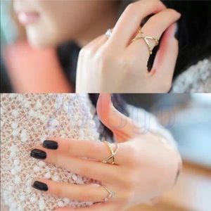 Gold Criss Cross Ring