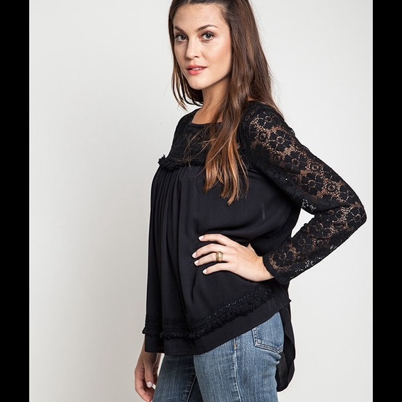 Simply Classic Black Lace Blouse NEW - Picture 2 of 3