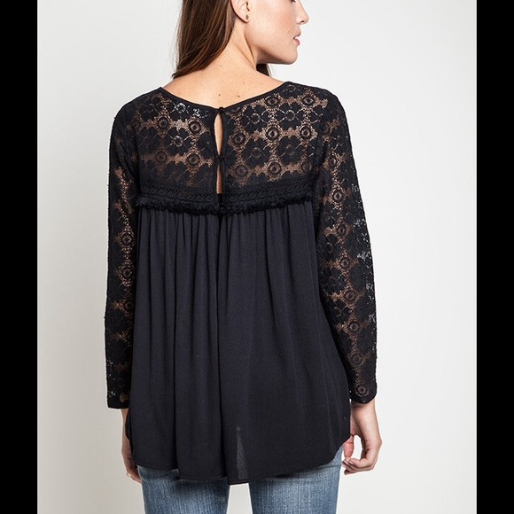 Simply Classic Black Lace Blouse NEW - Picture 3 of 3