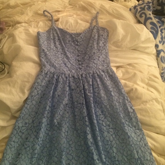 Aritzia lace dress