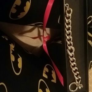 Gold VS bracelet BRAND NEW!