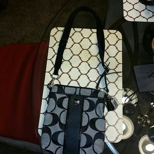 Authentic Coach Signature Purse