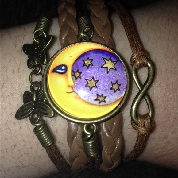 Moon bracelet ❌SOLD❌ - Picture 2 of 3