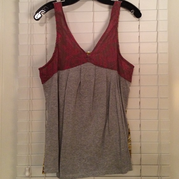 ANTHROPOLOGIE SEQUIN TANK - Picture 2 of 2