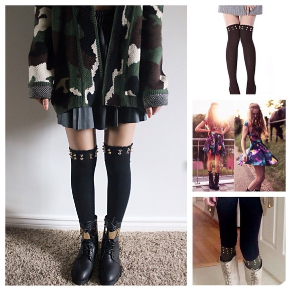 💥REDUCED💥 Boot Socks with Gold Tone Studs - Picture 1 of 2