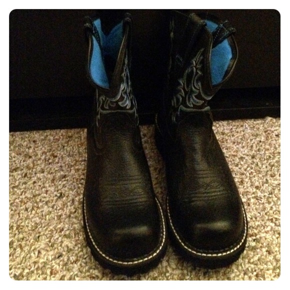 Arian Ladies Fatbaby Boots Size 9.5