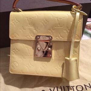 ❤️Louis vuitton  Spring street -authentic ❤️