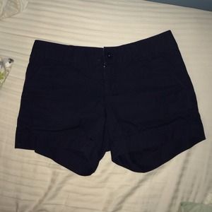Like new navy blue Lilly Pulitzer Callahan Shorts