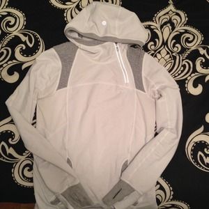 Lululemon pullover