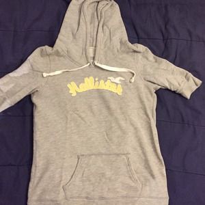 Cute Hollister hoodie