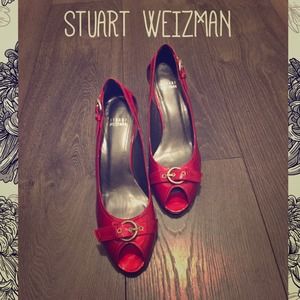 NWOT Fire Red Stuart Weitzman Pumps