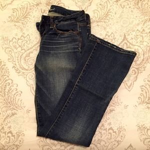 American Eagle Skinny Kick Jeans