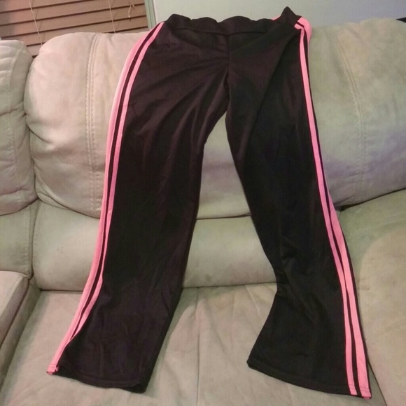 Black n hot pink work out pants
