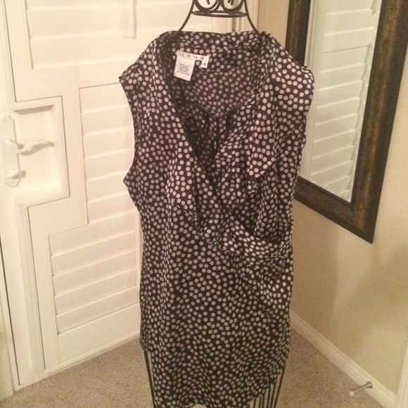 Set of 2 dress tops.