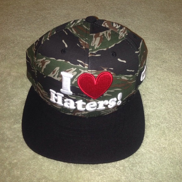 DGK "I ♥️ Haters!" SnapBack