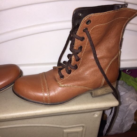 Steve Madden Boots