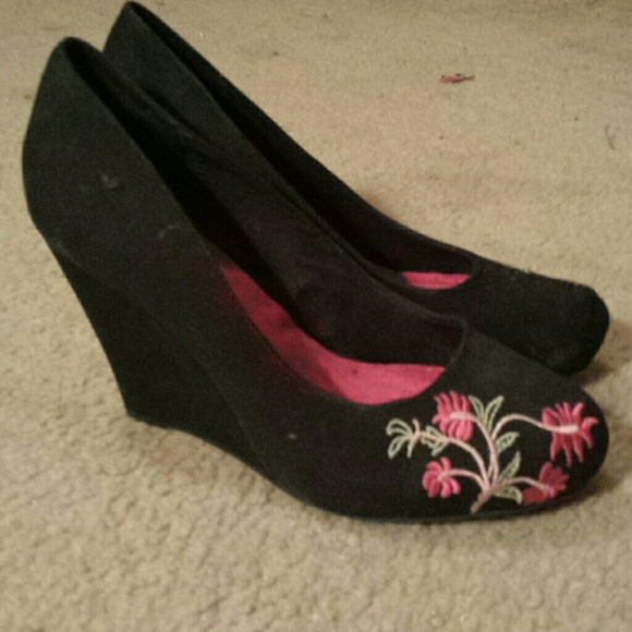 10 unlisted wedges