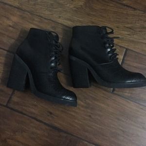 NWB Asos "Enough Said" Leather Ankle Boot - Black